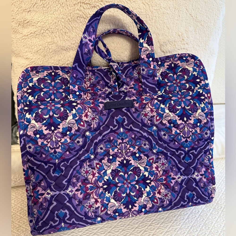 Vera Bradley Grand Hanging Organizer